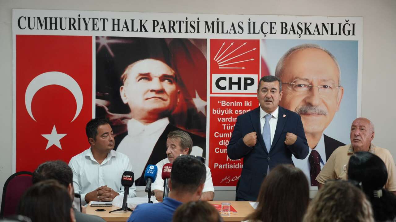 CHP Muğla İl Örgütü Milas’ta Salı Toplantısında Partililerle Buluştu 2